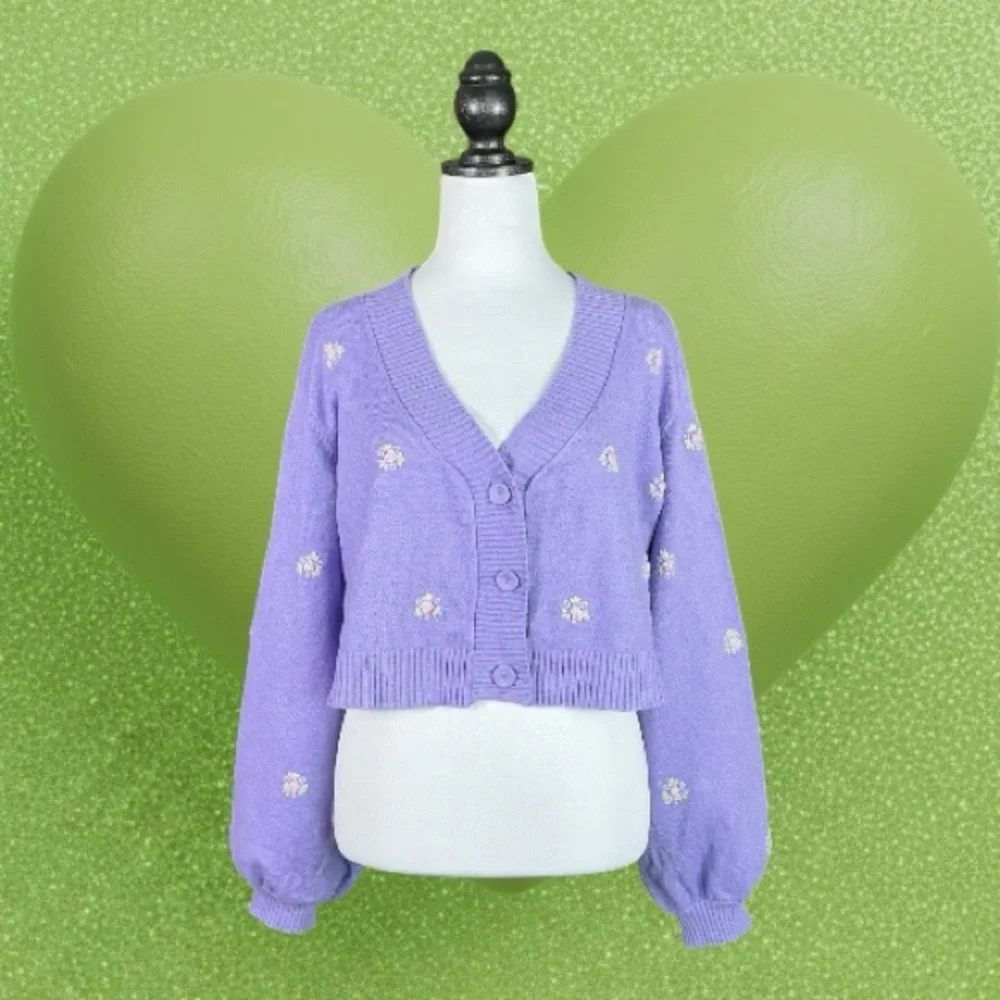 Dolls Kill Sugar Thrills Purple Floral Embroidered Cropped Cardigan Sweater 3X - Picture 2 of 8